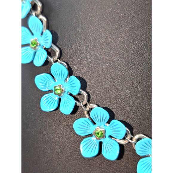 Nine Blue Metal Green Crystal Flowers on Silver Tone Chain 18"-21" Necklace - Picture 3 of 7